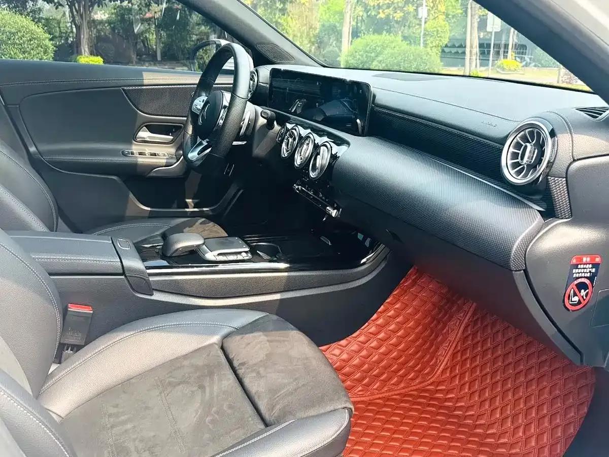 Mercedes-Benz A-Class 2021 A 200 L Sport Sedan Fashion Edition — миниатюра 9