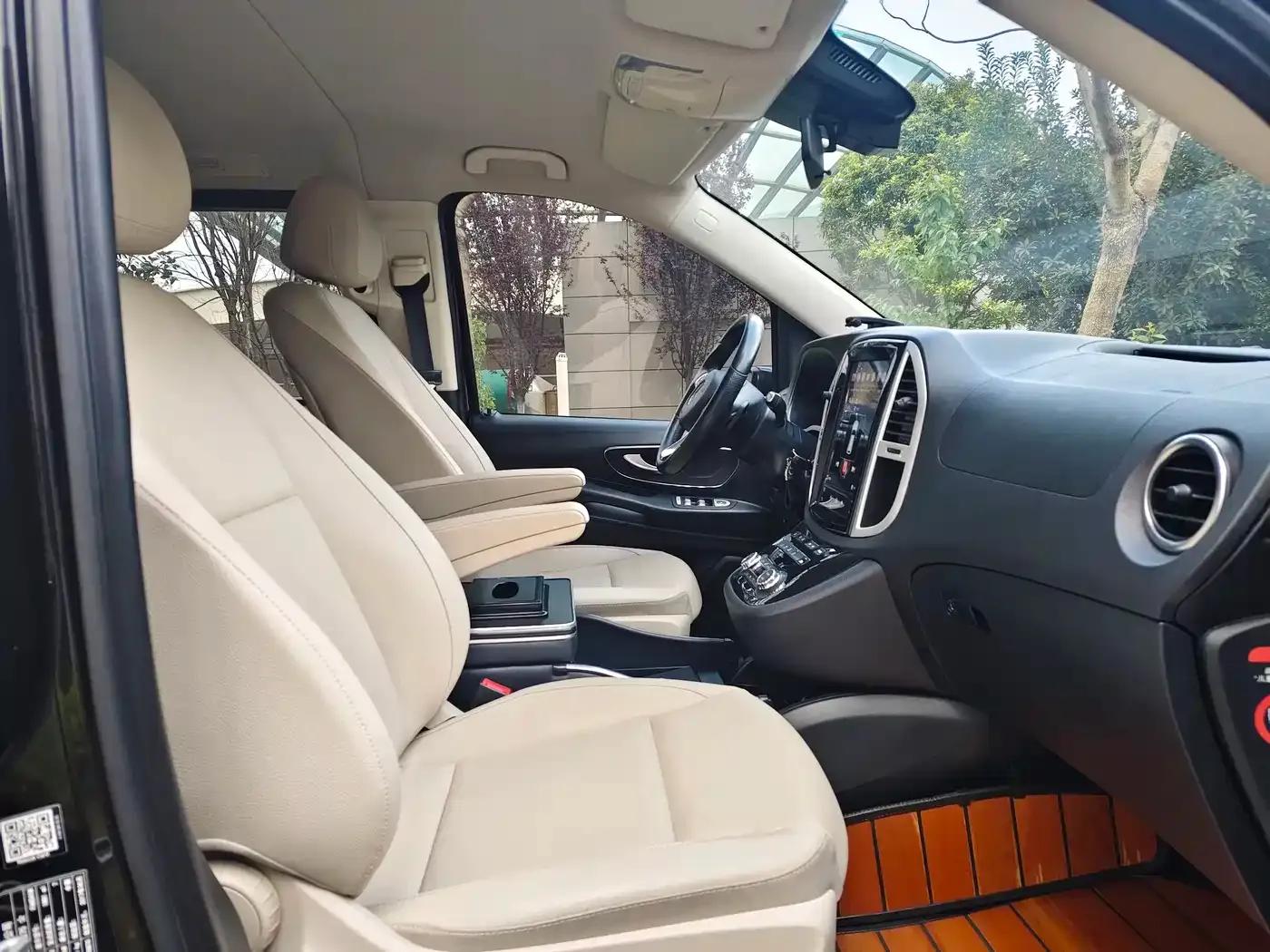 2016 Vito 2.0T Business Edition — миниатюра 11