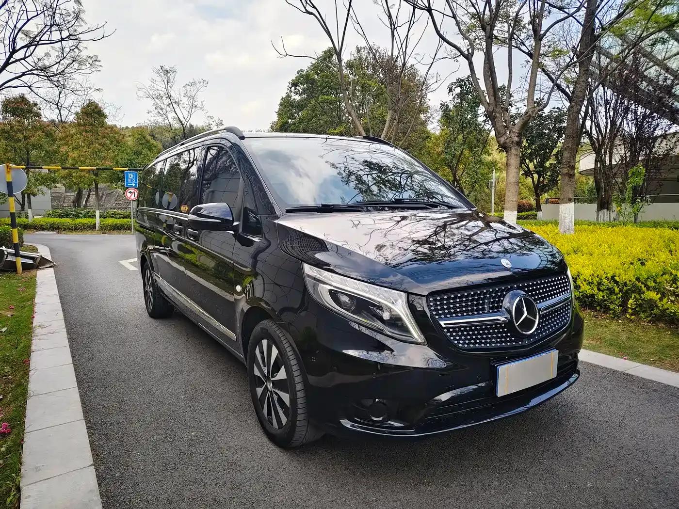 2016 Vito 2.0T Business Edition — миниатюра 3