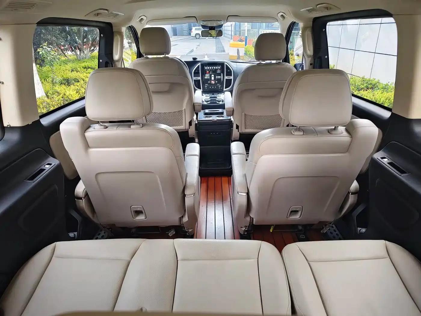 2016 Vito 2.0T Business Edition — миниатюра 10