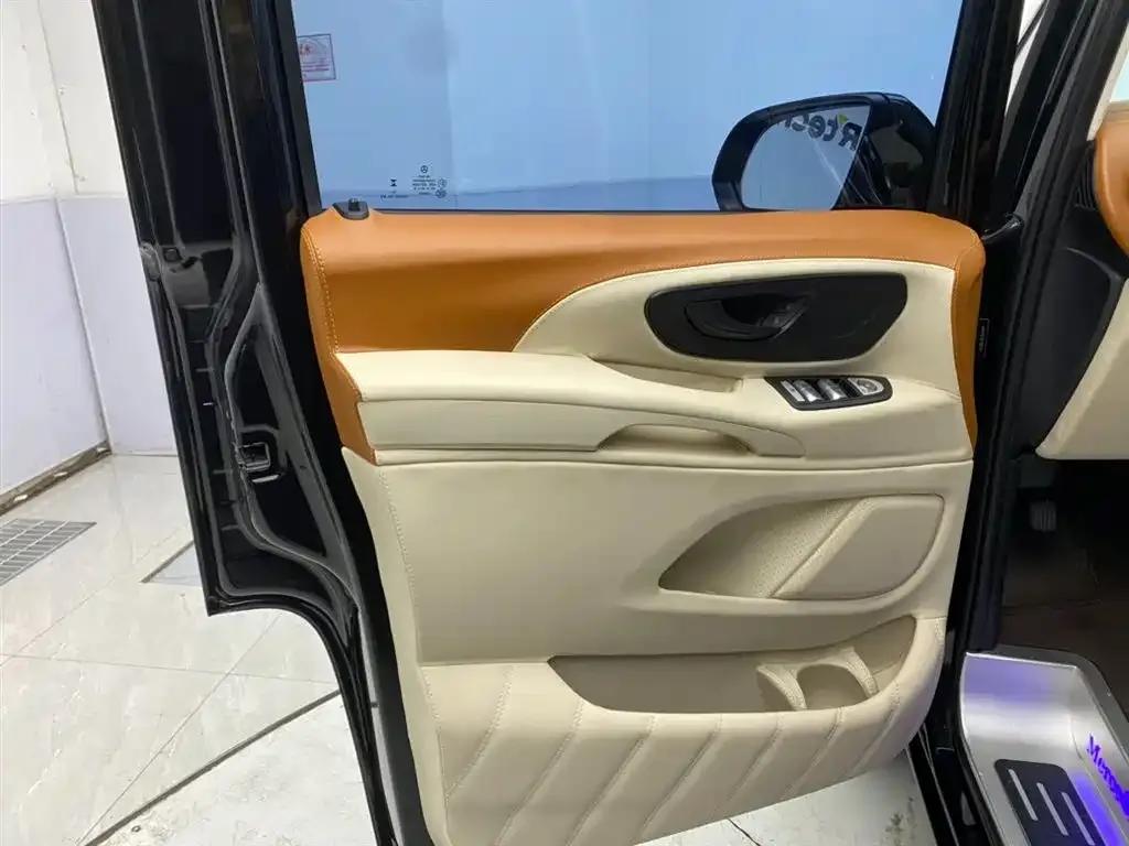Vito 2023 2.0T Elite Edition 7-seater — миниатюра 14