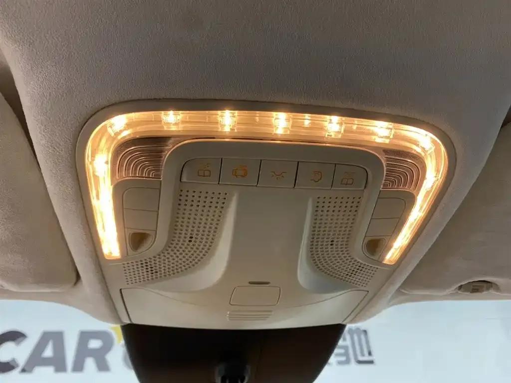 Vito 2023 2.0T Elite Edition 7-seater — миниатюра 21