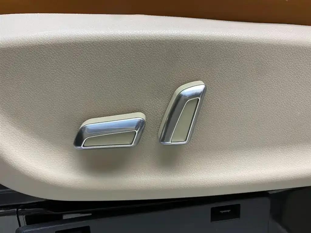 Vito 2023 2.0T Elite Edition 7-seater — миниатюра 23