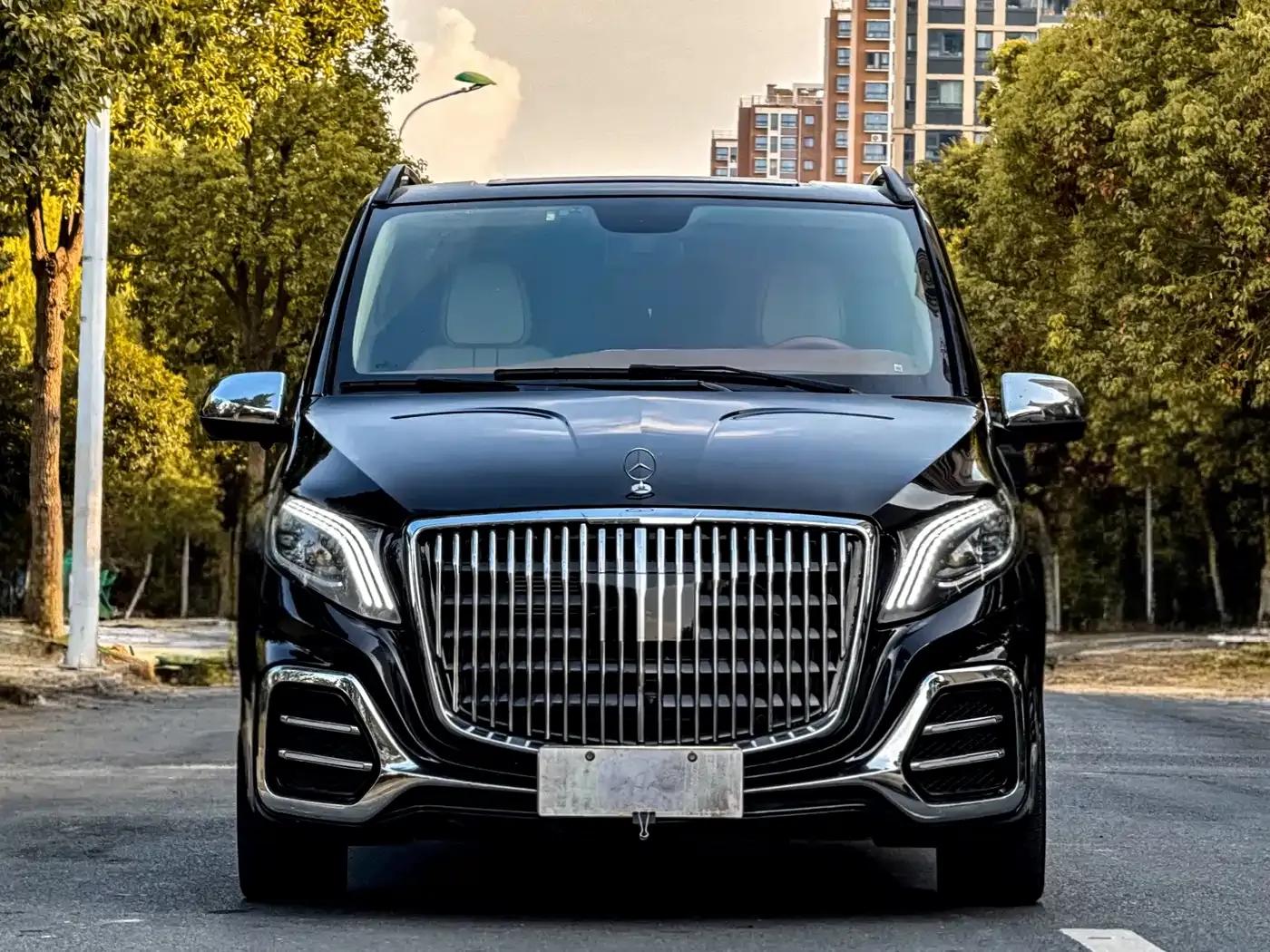 2023 Nissan Vito 2.0T Business Edition 7-seater — миниатюра 2