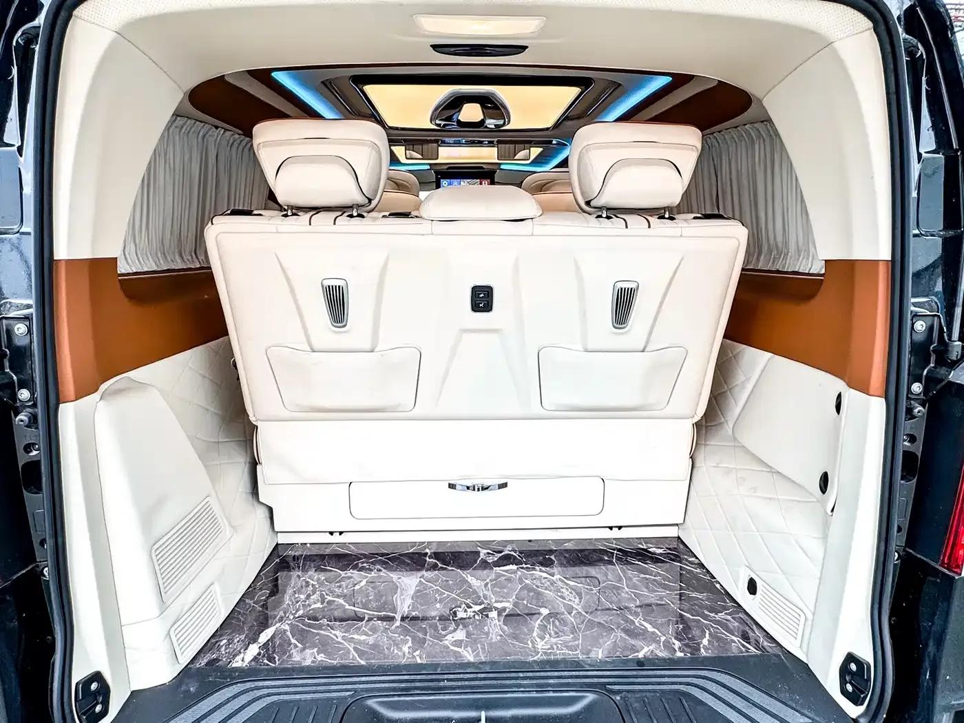 2023 Nissan Vito 2.0T Business Edition 7-seater — миниатюра 37