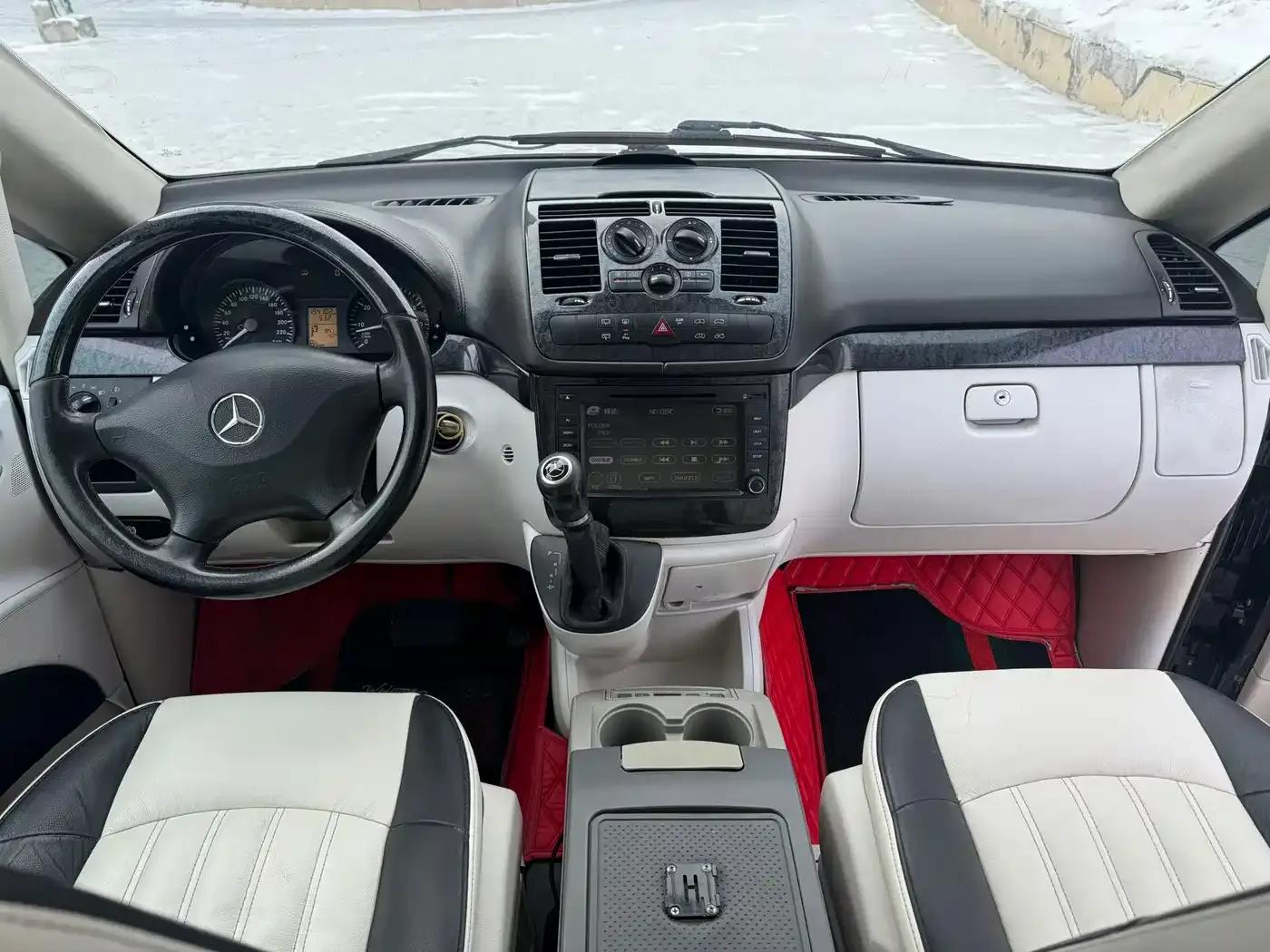 2011 Nissan Vito 2.5L Business Edition — миниатюра 4