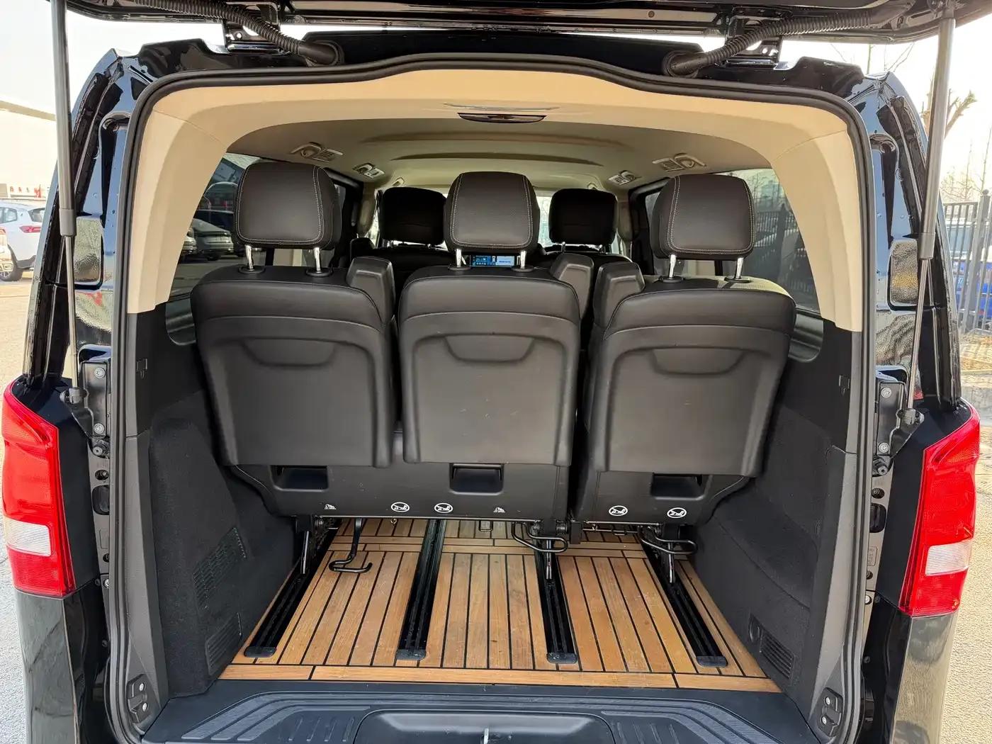 2023 Nissan Vito 2.0T Business Edition 7-seater — миниатюра 22