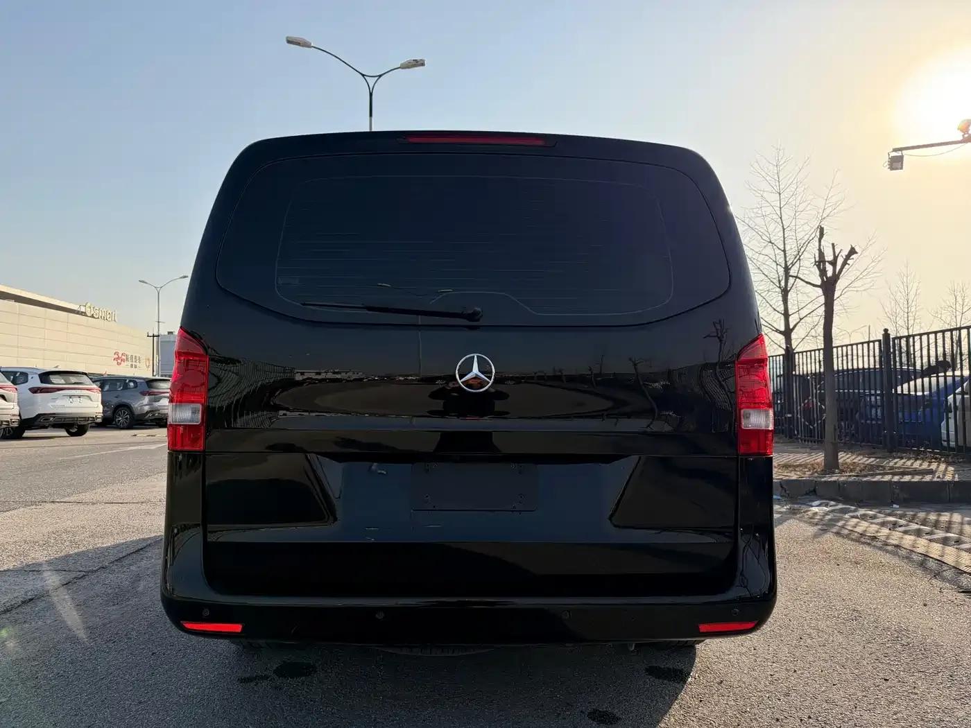 2023 Nissan Vito 2.0T Business Edition 7-seater — миниатюра 31