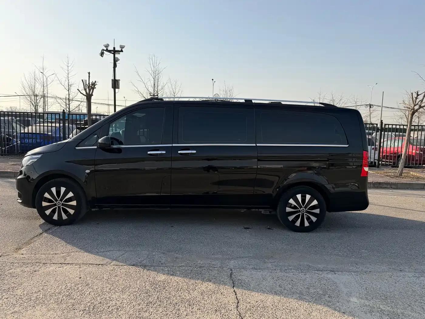 2023 Nissan Vito 2.0T Business Edition 7-seater — миниатюра 8