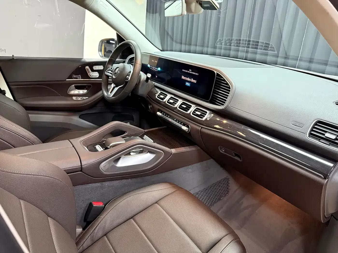 Mercedes-Benz GLE 2020 Facelift GLE 350 4MATIC Fashion Model — миниатюра 8