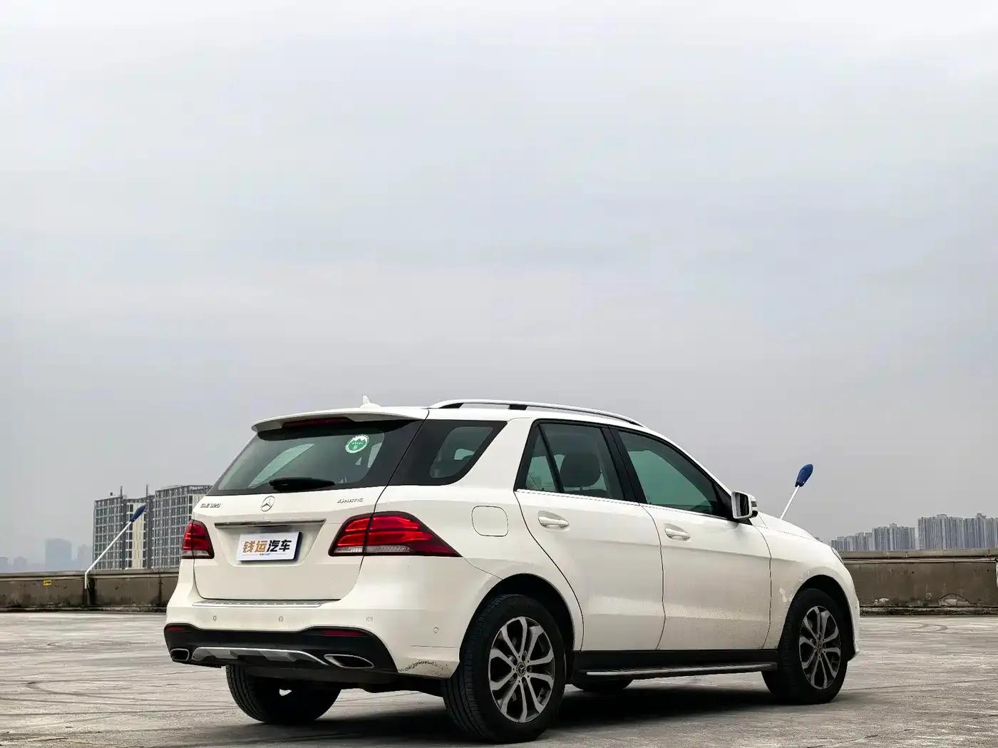 2017 Mercedes-Benz GLE 320 4MATIC Dynamic — миниатюра 21