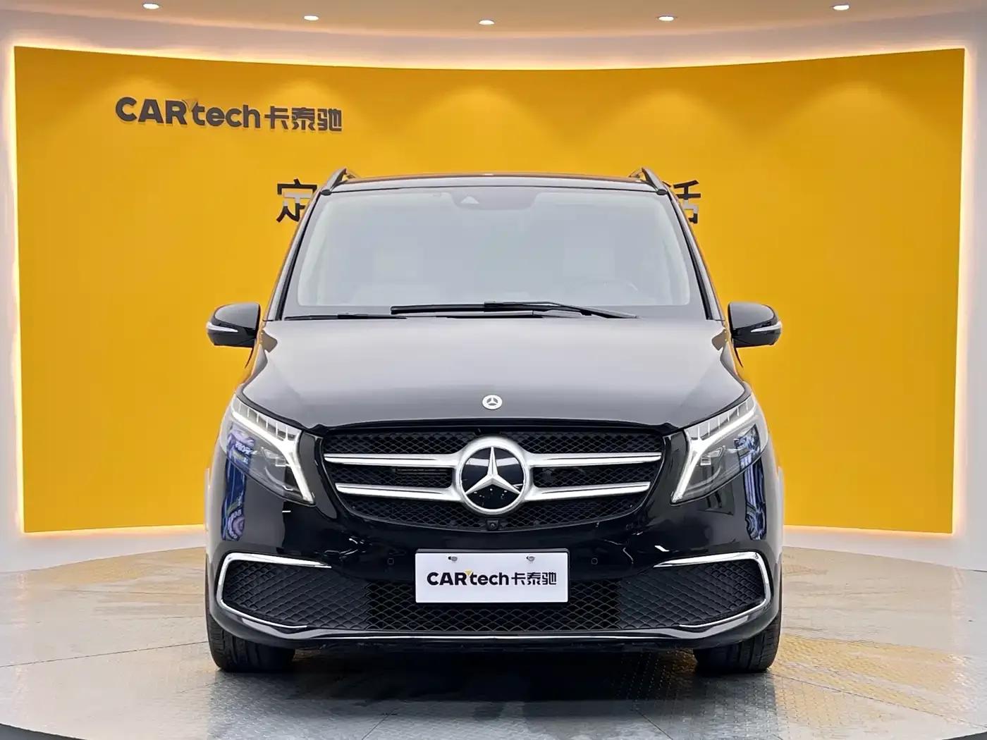 Mercedes-Benz V-Class 2022 V 260 L Long Wheelbase Premium Edition — миниатюра 2