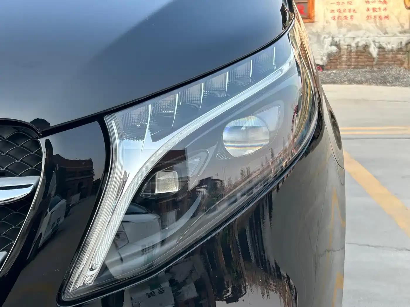 Mercedes-Benz V-Class 2022 V 260 Navigator Edition — миниатюра 27