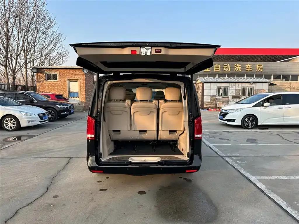 Mercedes-Benz V-Class 2022 V 260 Premium Edition — миниатюра 8