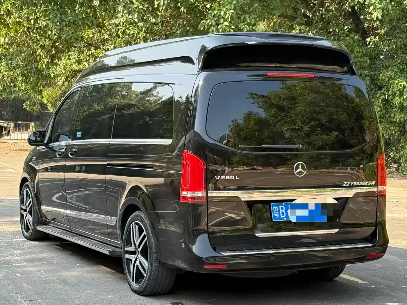 Mercedes-Benz V-Class 2016 V 260 L Premium Extended Edition — миниатюра 5