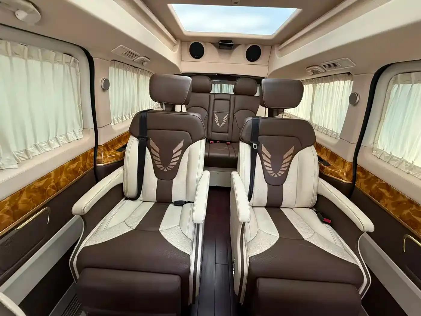 Mercedes-Benz V-Class 2016 V 260 L Premium Extended Edition — миниатюра 9