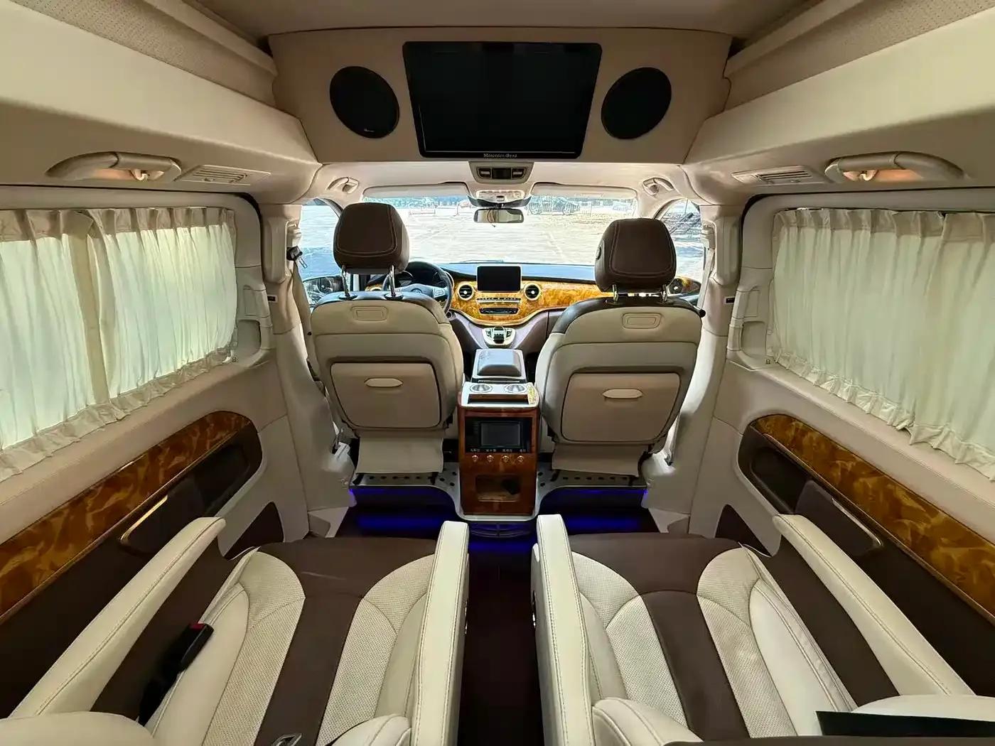 Mercedes-Benz V-Class 2016 V 260 L Premium Extended Edition — миниатюра 10