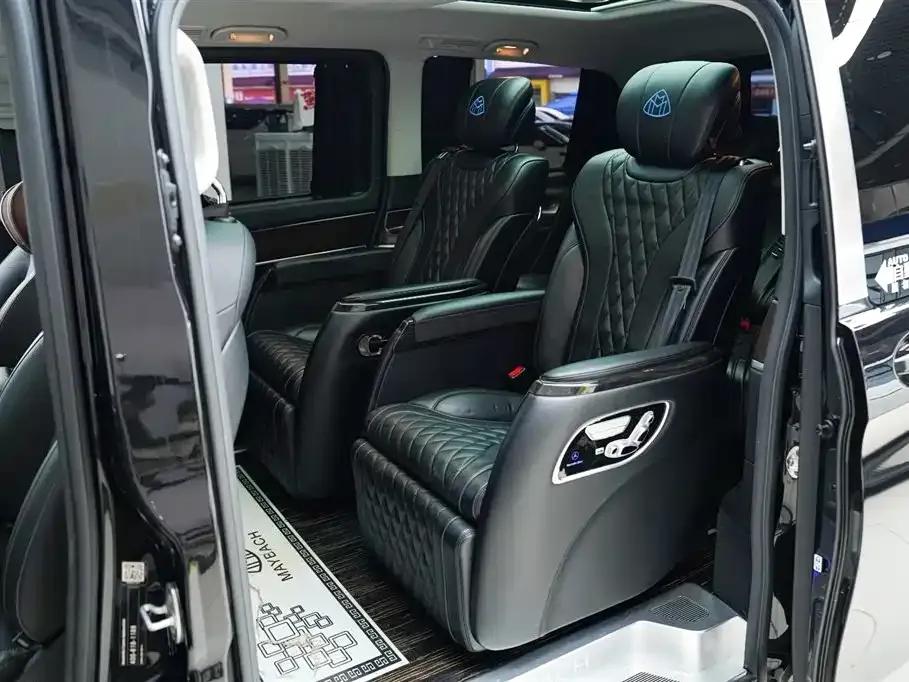 Mercedes-Benz V-Class 2020 V 260 Navigator Edition — миниатюра 4