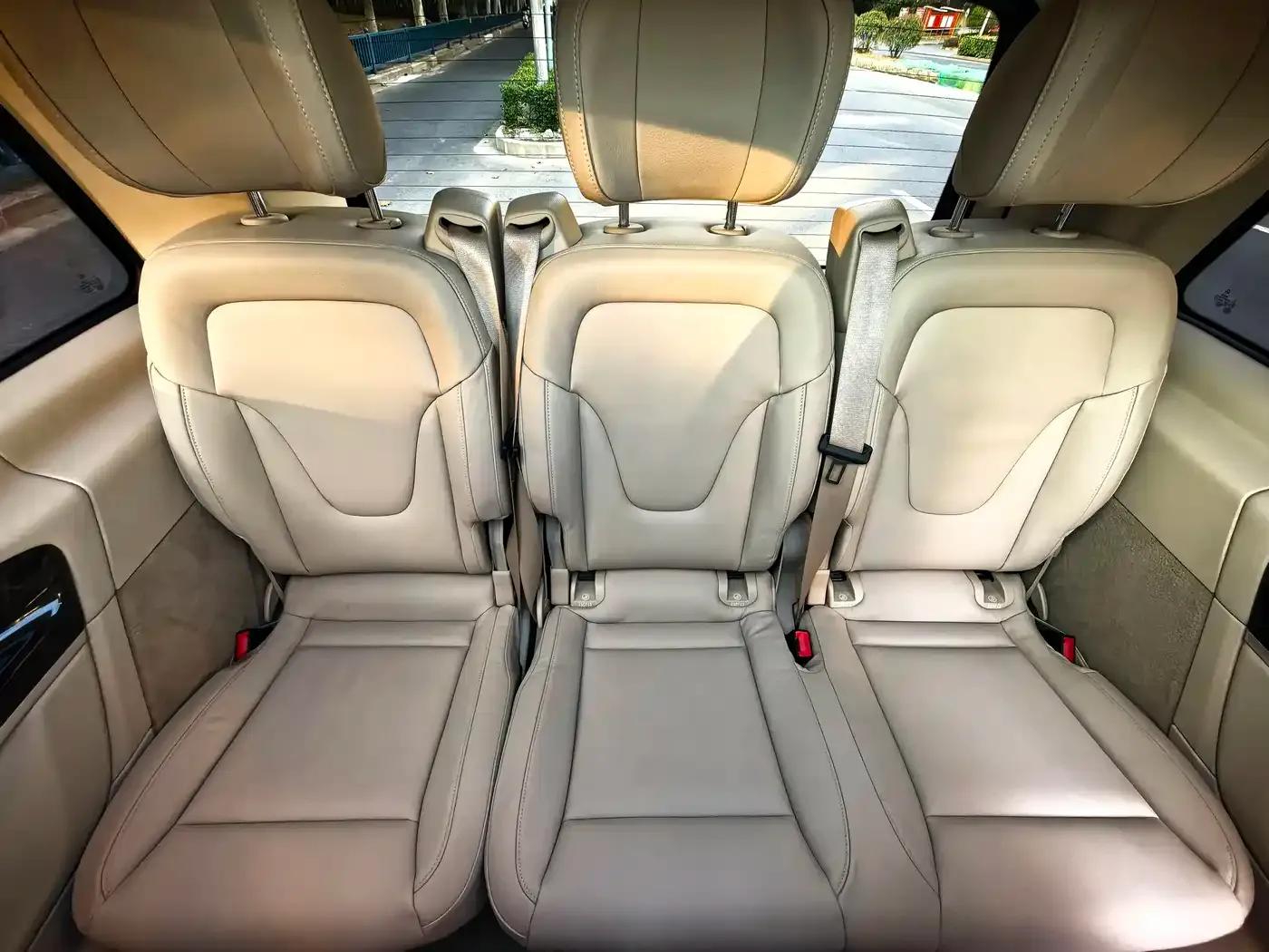 Mercedes-Benz V-Class 2018 V 260 Navigator Edition (China VI Emission Standard) — миниатюра 18
