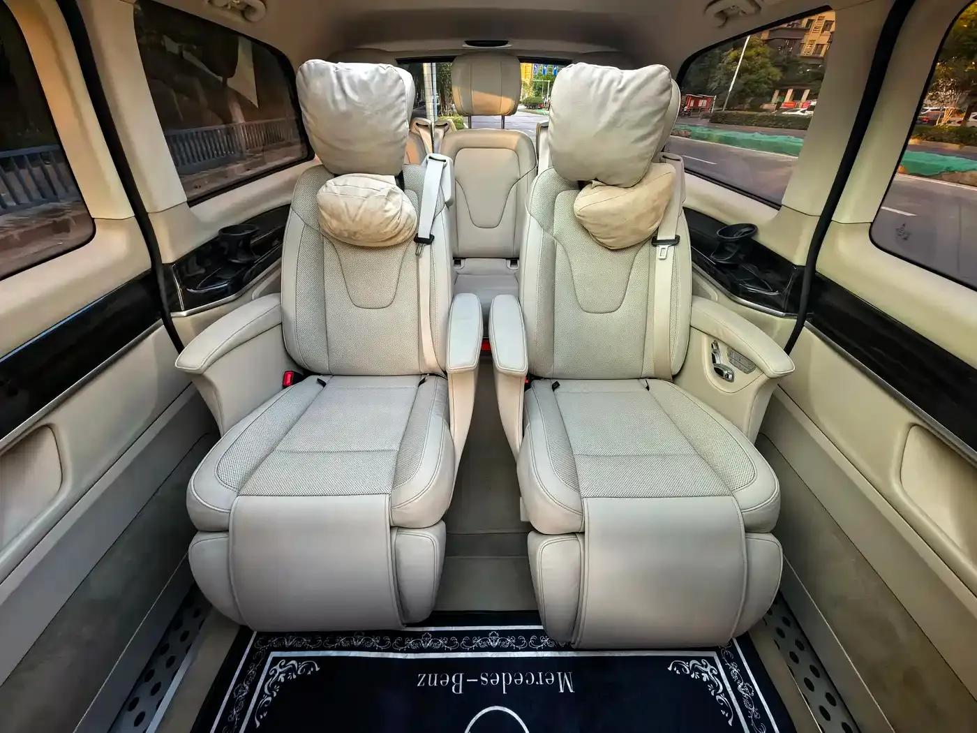 Mercedes-Benz V-Class 2018 V 260 Navigator Edition (China VI Emission Standard) — миниатюра 19