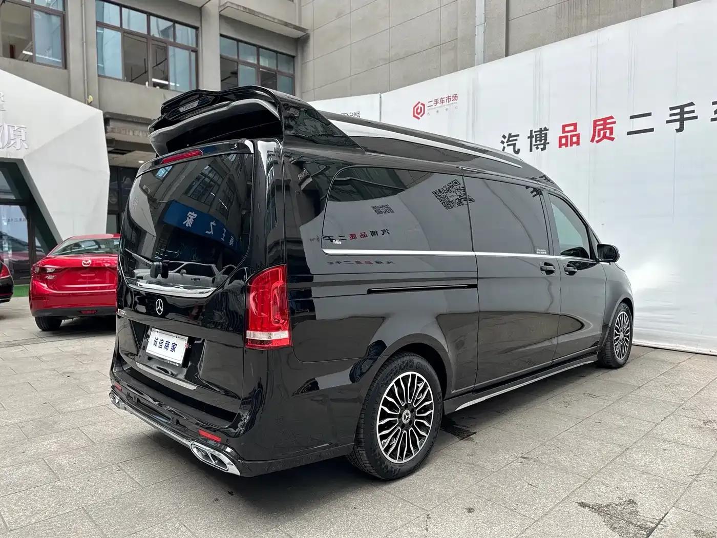 Mercedes-Benz V-Class 2022 V 260 L Long Wheelbase Luxury Edition — миниатюра 5