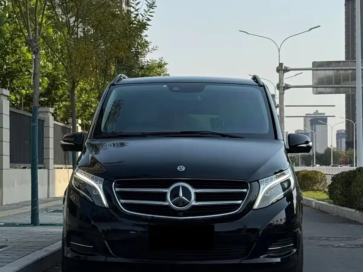 Mercedes-Benz V-Class 2018 V 260 L Premium Extended Edition (China VI Emission Standard) — миниатюра 3