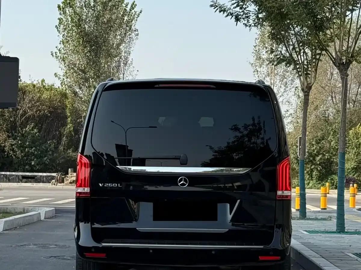 Mercedes-Benz V-Class 2018 V 260 L Premium Extended Edition (China VI Emission Standard) — миниатюра 6