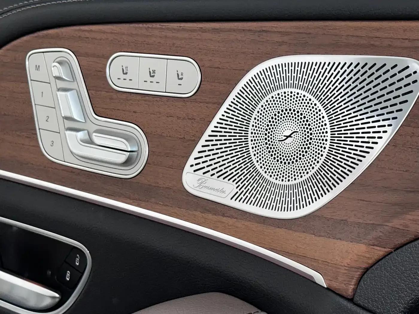 2020 Mercedes-Benz GLS 450 4MATIC Luxury — миниатюра 19