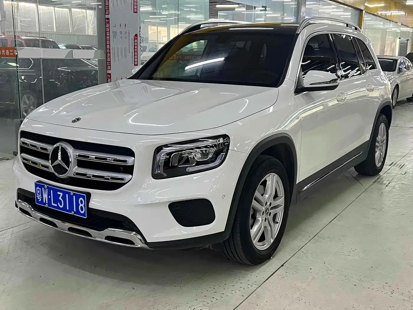Mercedes-Benz GLB 2022 Facelift II GLB 200 Fashion Model — миниатюра 1