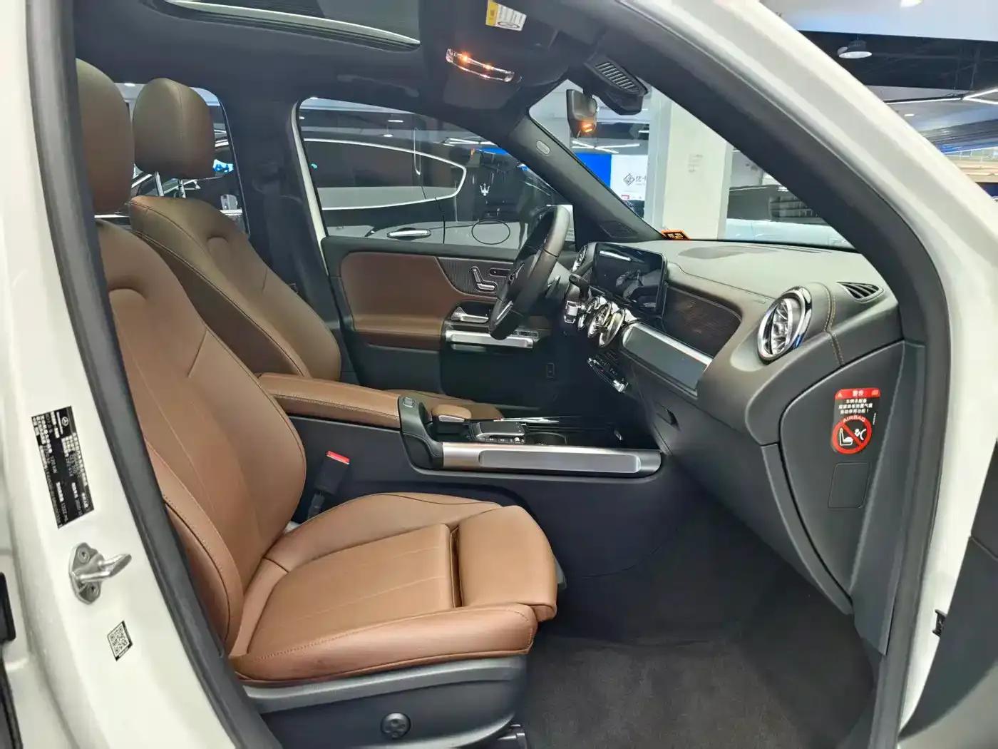 Mercedes-Benz GLB 2021 Fashion Edition — миниатюра 12