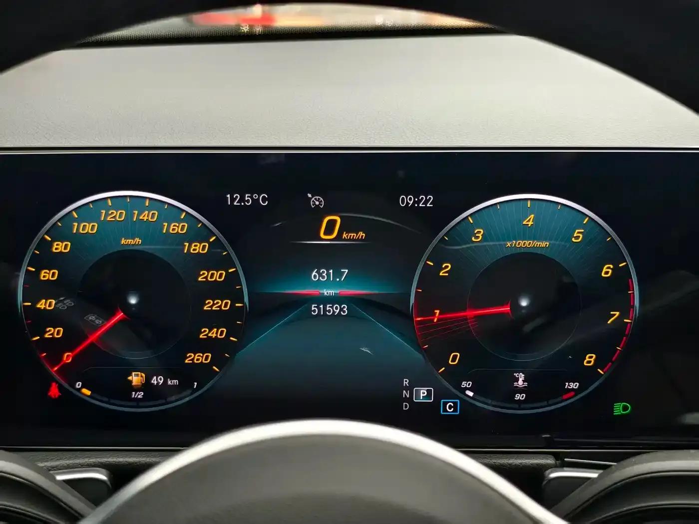 Mercedes-Benz GLB 2021 Fashion Edition — миниатюра 4