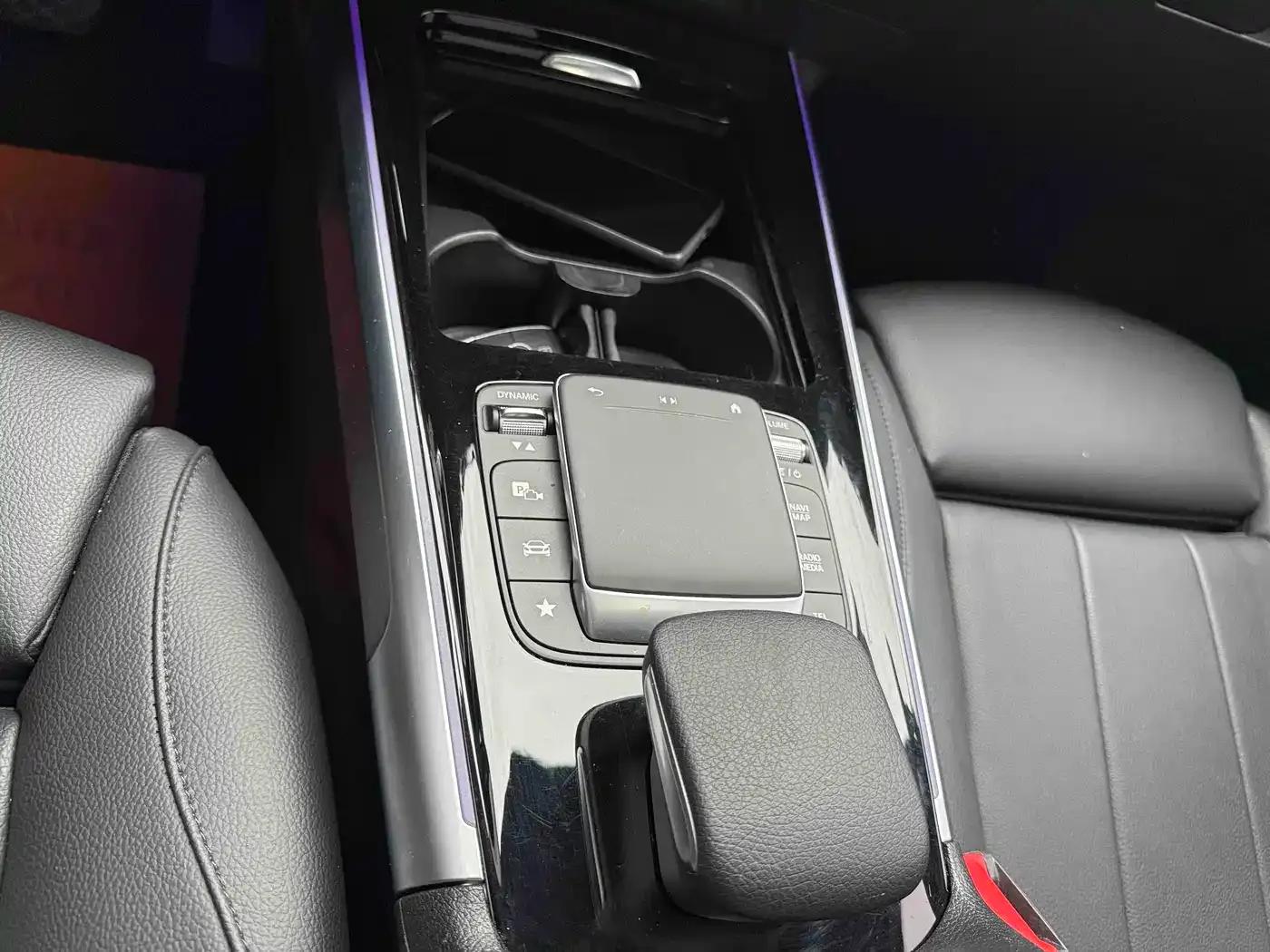 2022 Mercedes-Benz GLB 220 Fashion Edition — миниатюра 12