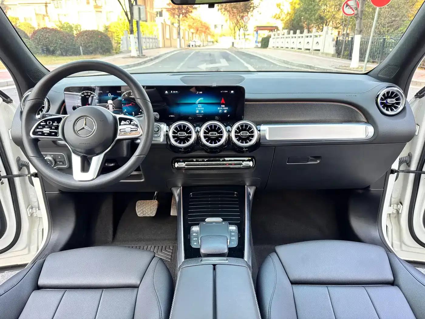 2021 Mercedes-Benz GLB 200 Dynamic — миниатюра 12
