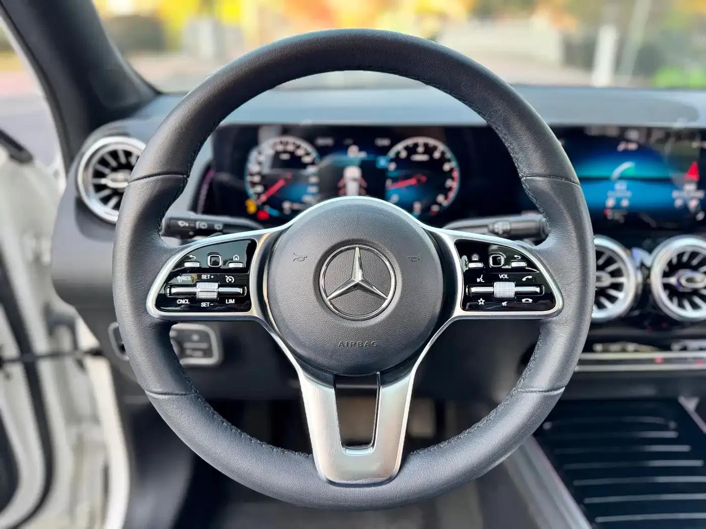 2021 Mercedes-Benz GLB 200 Dynamic — миниатюра 13