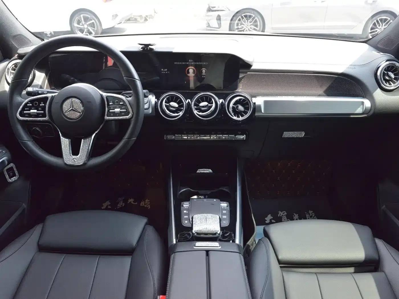 Mercedes-Benz GLB 2021 Fashion Edition — миниатюра 8