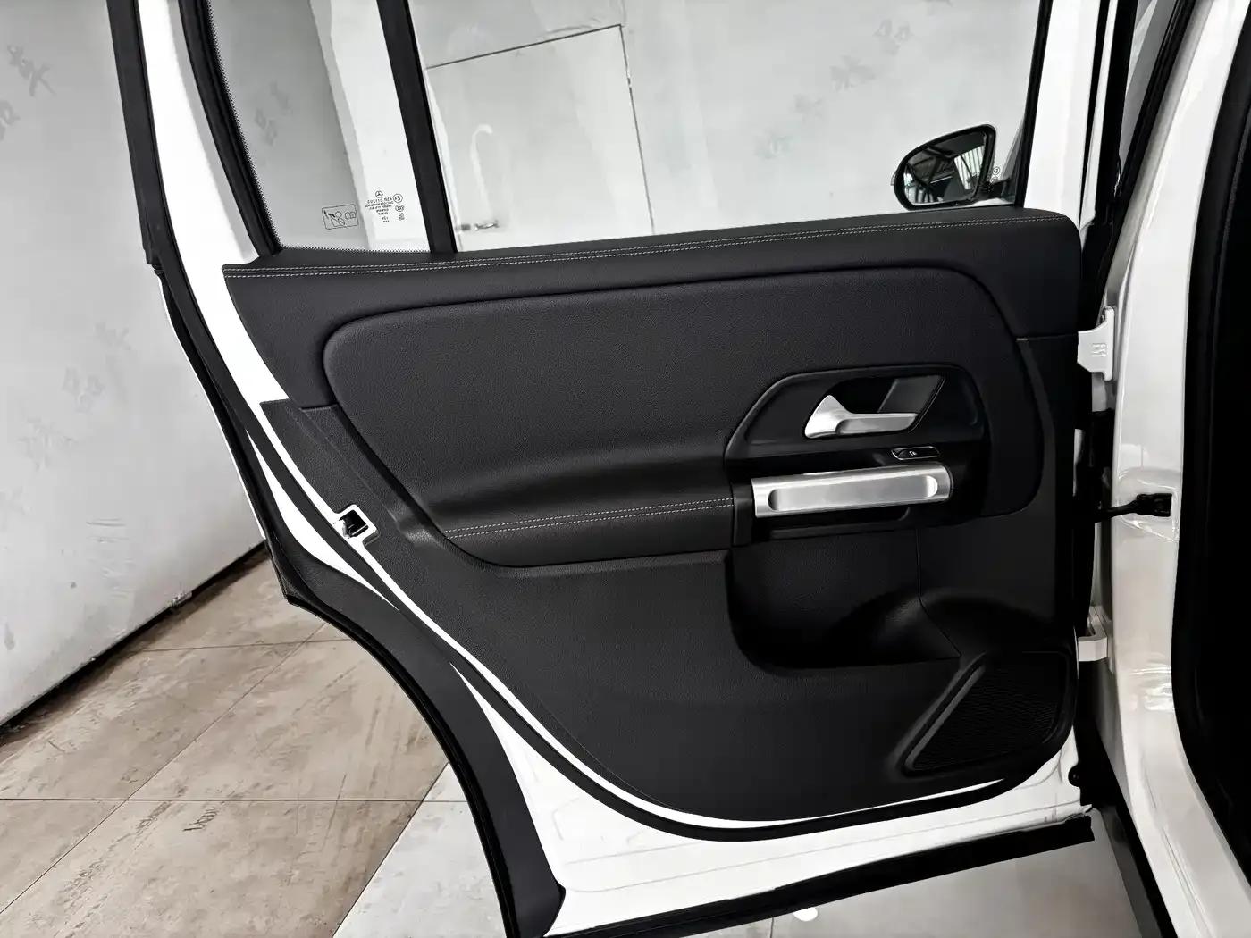 Mercedes-Benz GLB 2025 GLB 220 Fashion Edition — миниатюра 20
