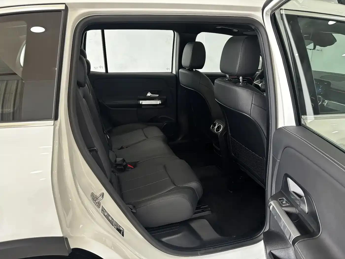 Mercedes-Benz GLB 2025 GLB 220 Fashion Edition — миниатюра 23