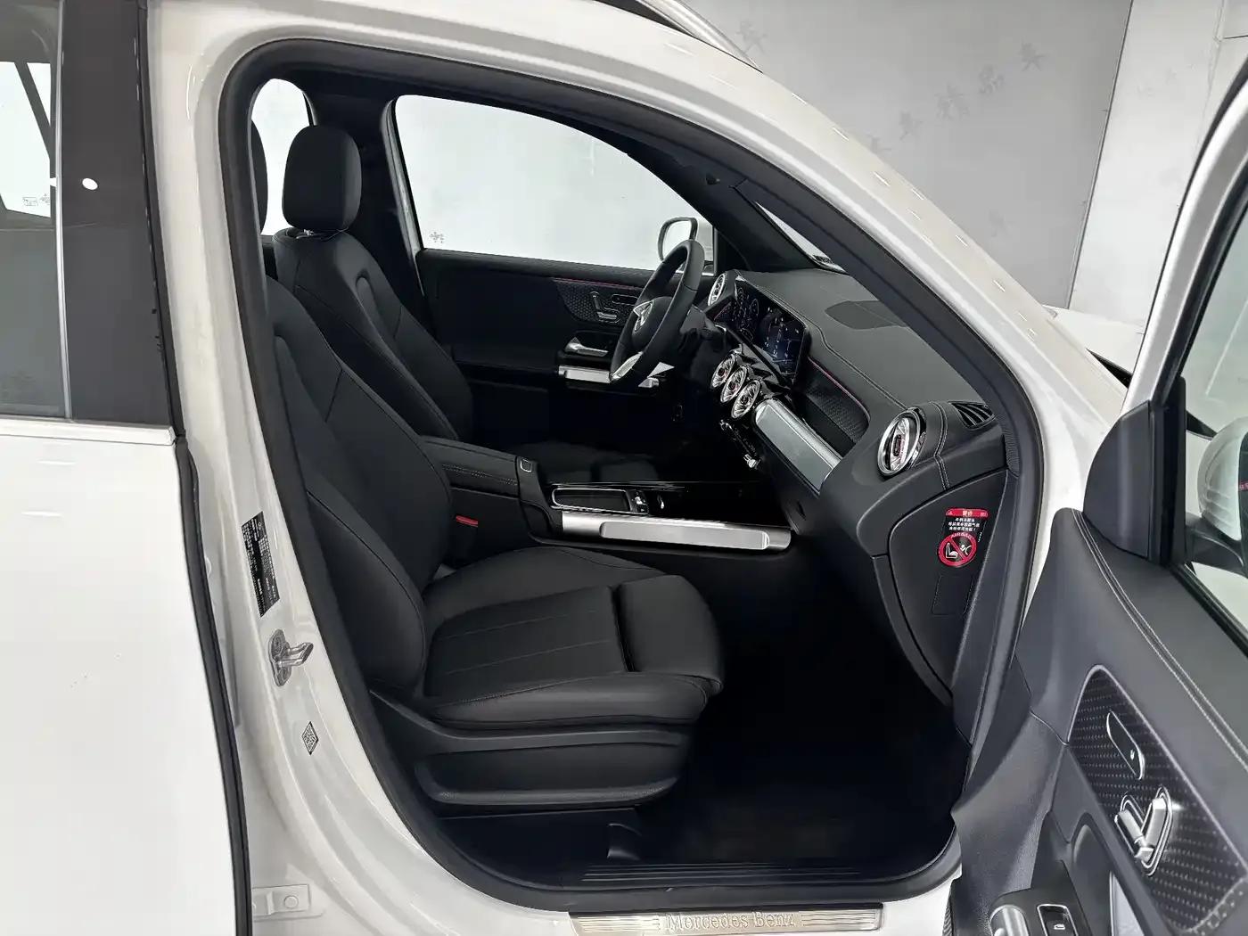Mercedes-Benz GLB 2025 GLB 220 Fashion Edition — миниатюра 26