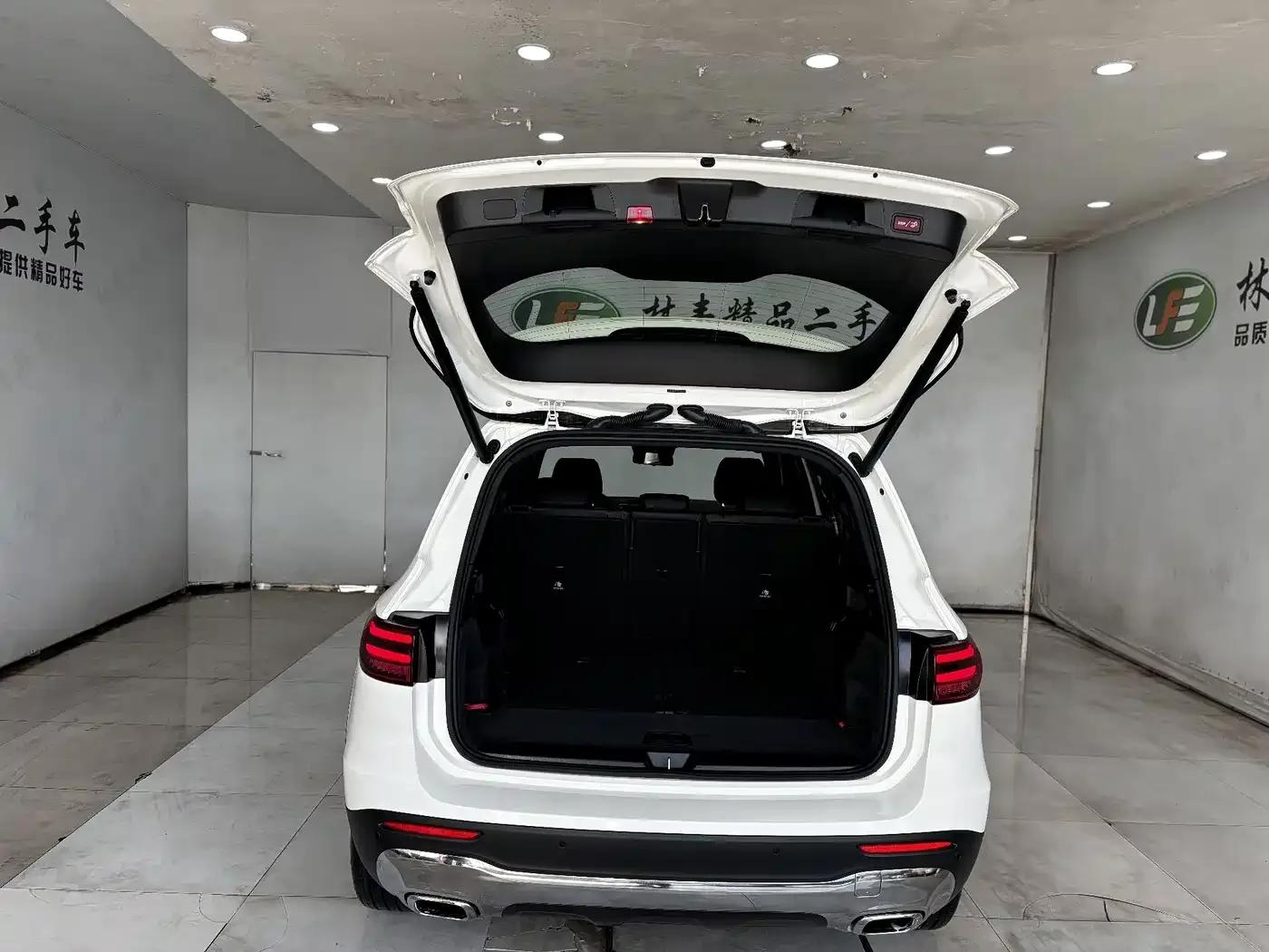 Mercedes-Benz GLB 2025 GLB 220 Fashion Edition — миниатюра 27