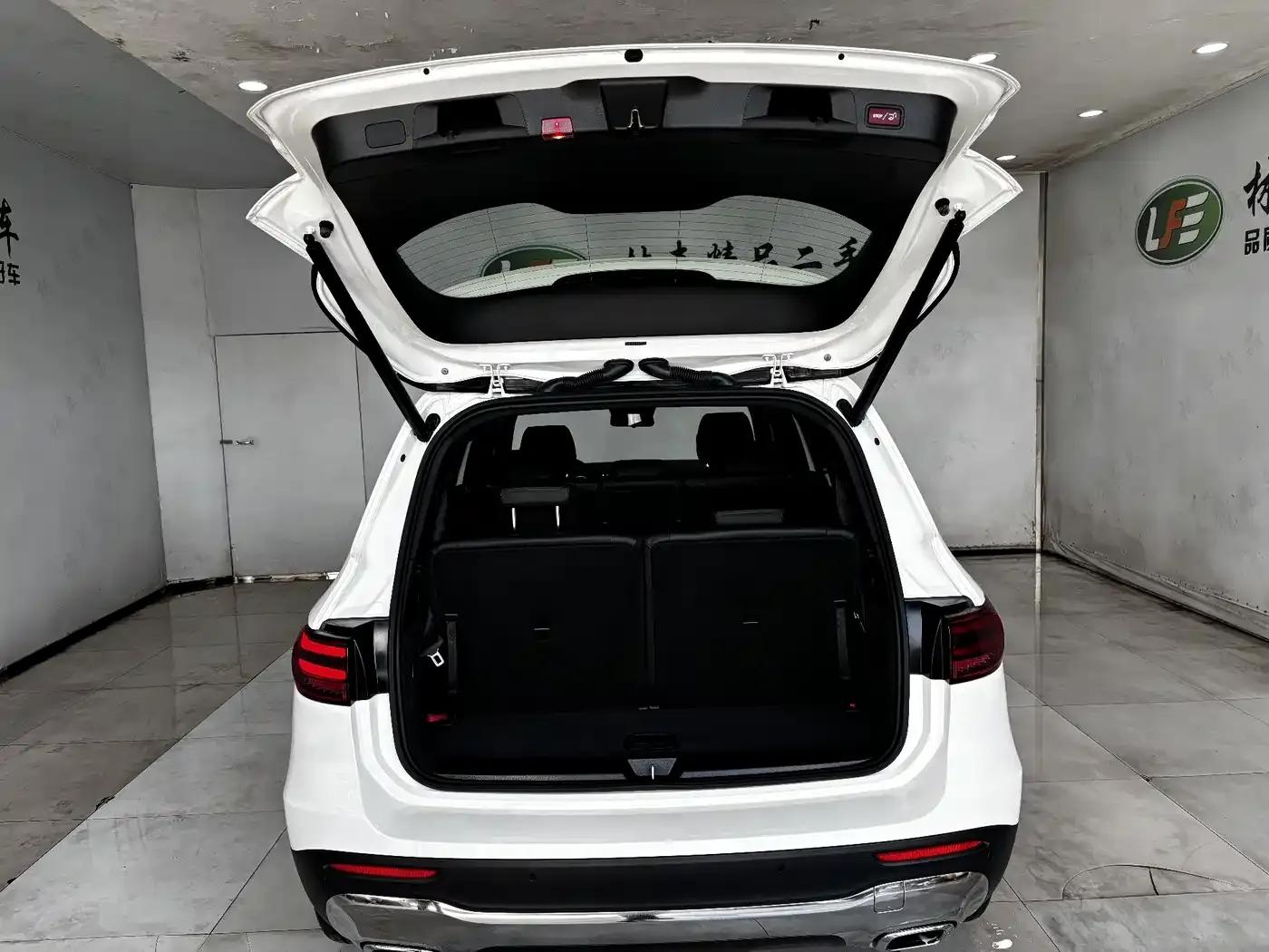 Mercedes-Benz GLB 2025 GLB 220 Fashion Edition — миниатюра 28