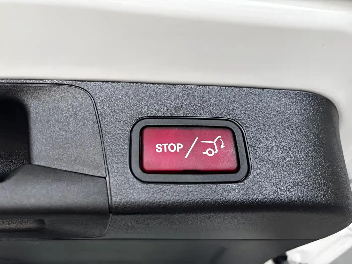Mercedes-Benz GLB 2025 GLB 220 Fashion Edition — миниатюра 29