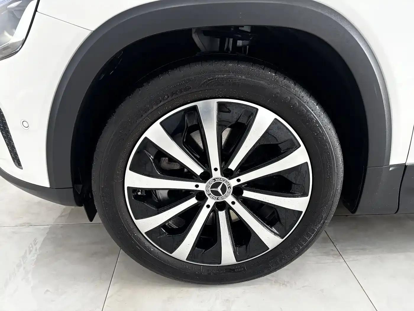 Mercedes-Benz GLB 2025 GLB 220 Fashion Edition — миниатюра 32