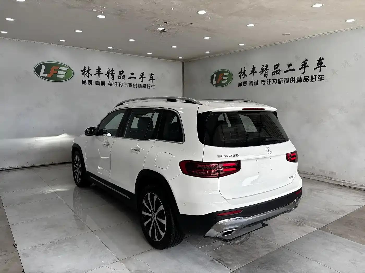Mercedes-Benz GLB 2025 GLB 220 Fashion Edition — миниатюра 7