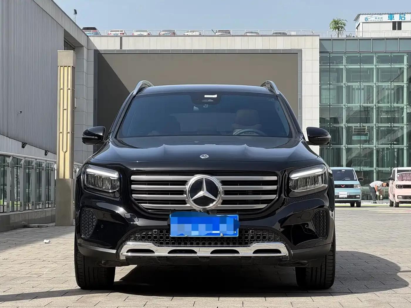 Mercedes-Benz GLB 2024 Facelift GLB 220 Fashion Model — миниатюра 2
