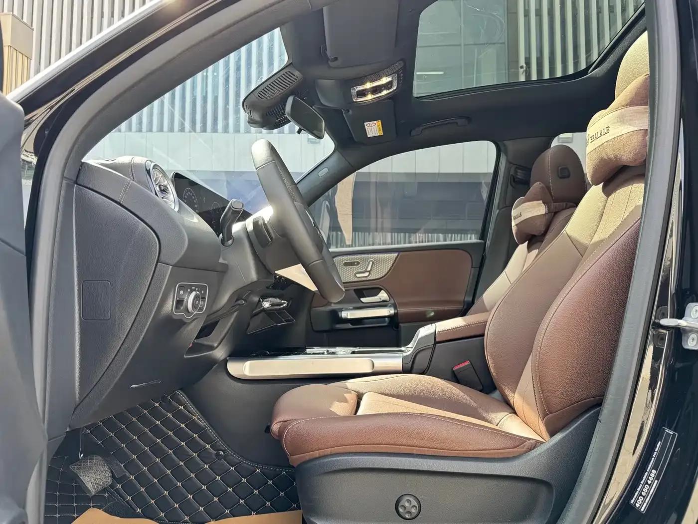 Mercedes-Benz GLB 2024 Facelift GLB 220 Fashion Model — миниатюра 14