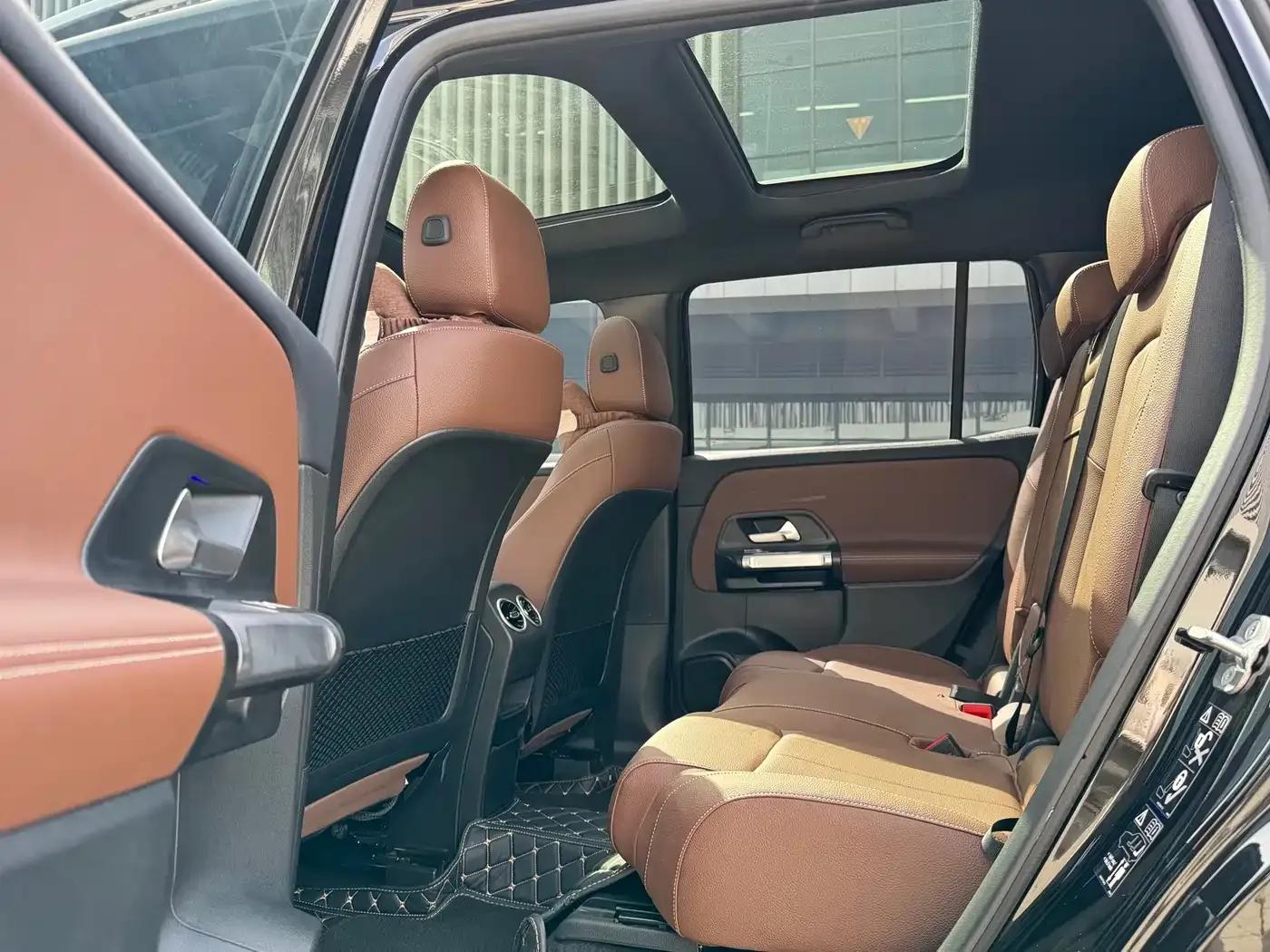 Mercedes-Benz GLB 2024 Facelift GLB 220 Fashion Model — миниатюра 17