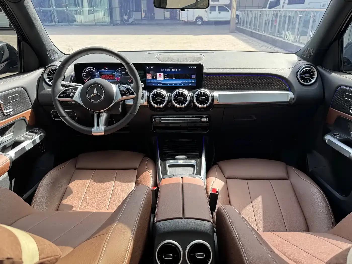 Mercedes-Benz GLB 2024 Facelift GLB 220 Fashion Model — миниатюра 18