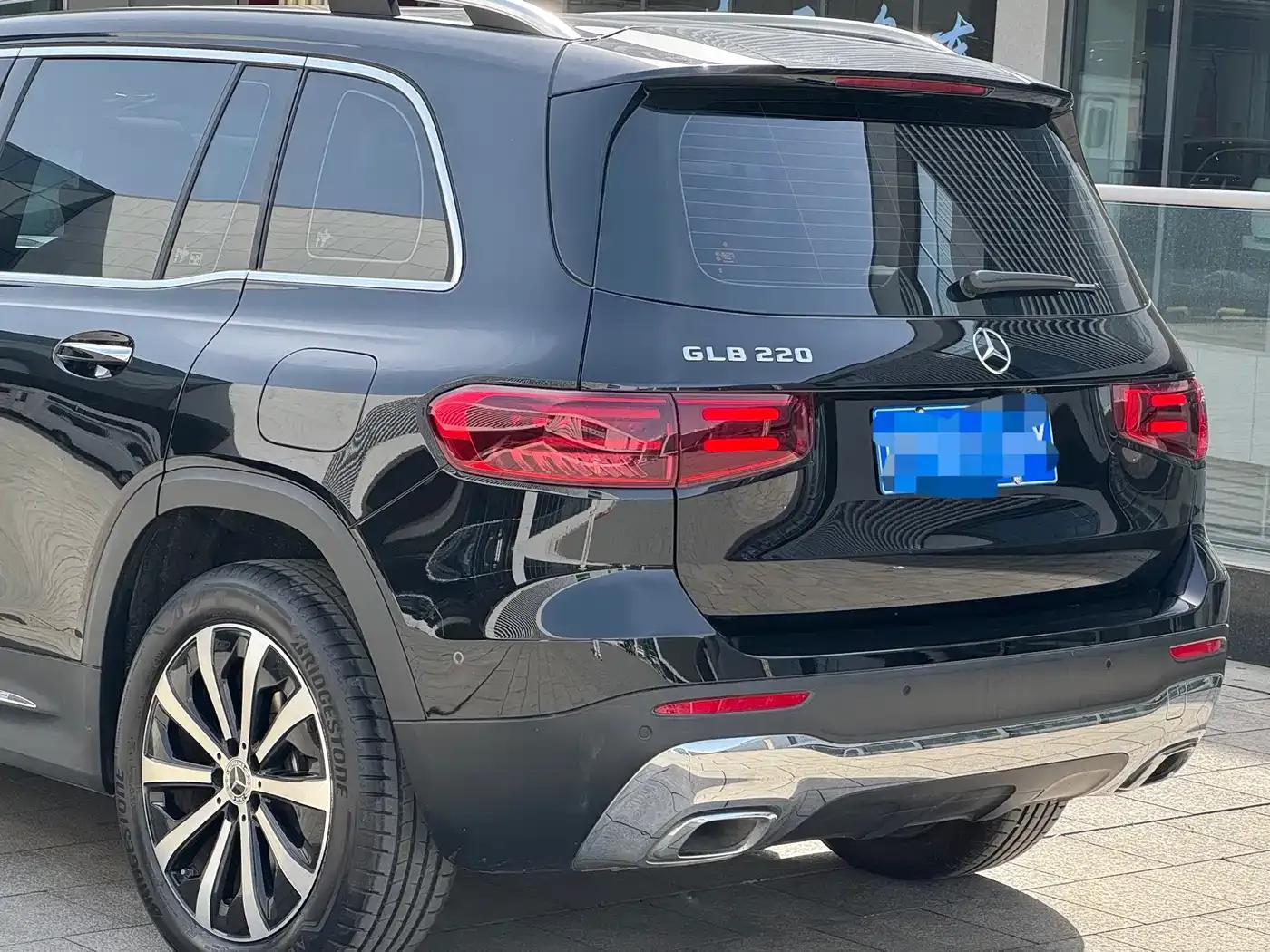 Mercedes-Benz GLB 2024 Facelift GLB 220 Fashion Model — миниатюра 7