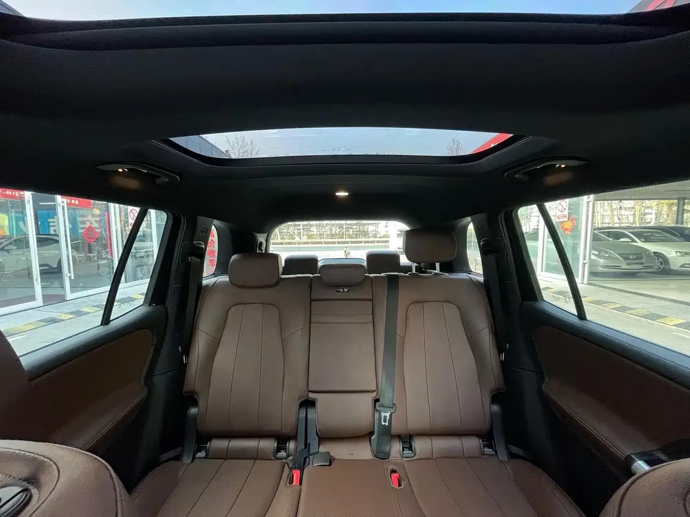 2023 Mercedes-Benz GLB 220 Fashion Edition — миниатюра 23