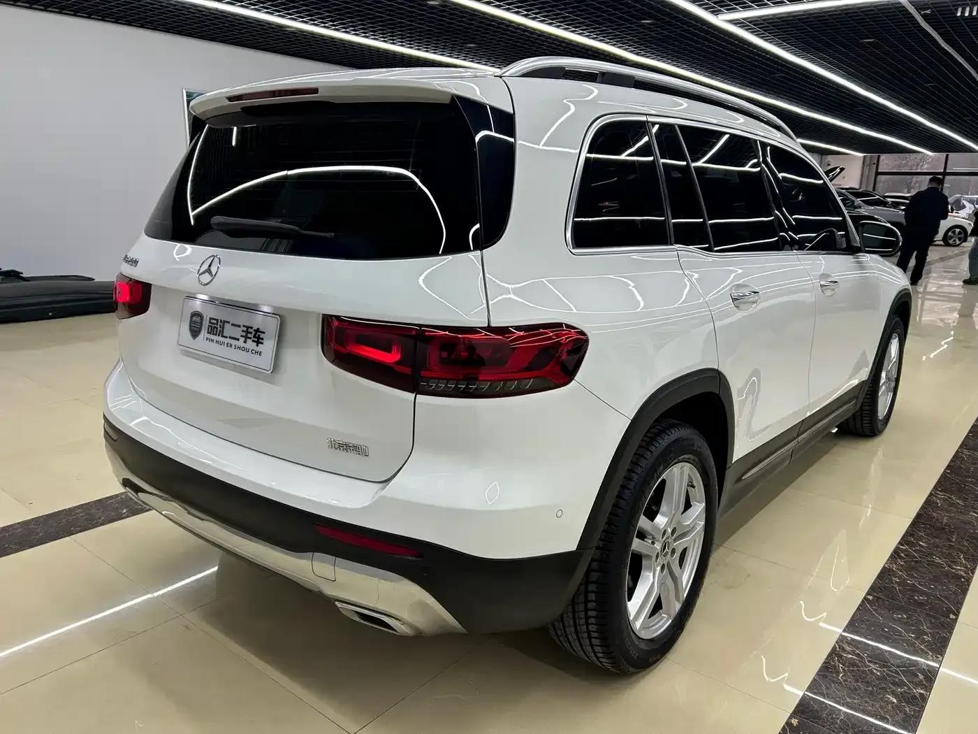 2021 Mercedes-Benz GLB 200 Dynamic — миниатюра 4